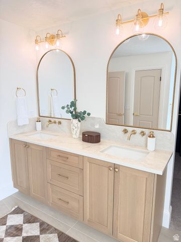 1938 E VINTAGE WOODS CT, Holladay, UT 84117