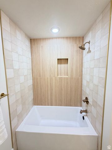1938 E VINTAGE WOODS CT, Holladay, UT 84117