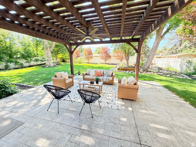 1938 E VINTAGE WOODS CT, Holladay, UT 84117