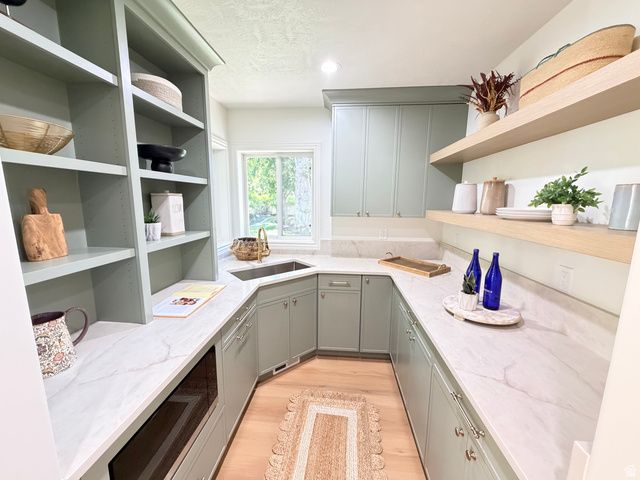 1938 E VINTAGE WOODS CT, Holladay, UT 84117