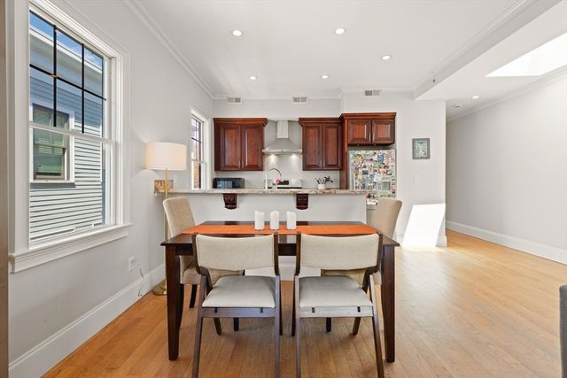 27 Prince St. 3L, Cambridge, MA 02139