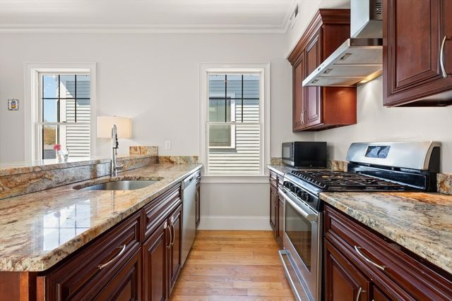 27 Prince St. 3L, Cambridge, MA 02139