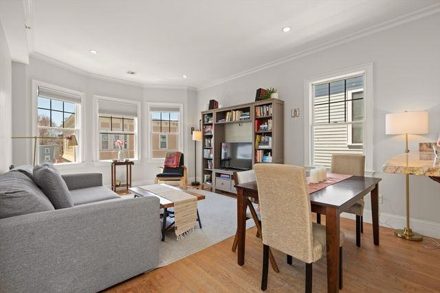 27 Prince St. 3L, Cambridge, MA 02139