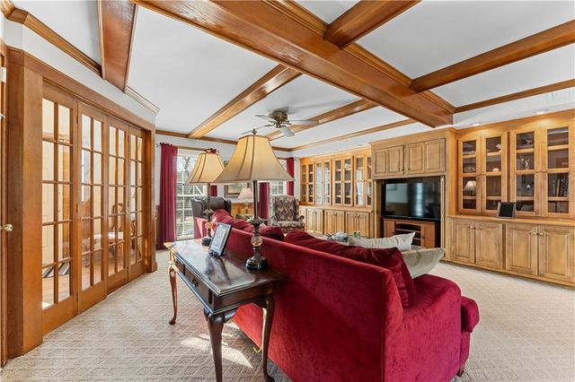 3989 Spalding Glen Drive, Peachtree Corners, GA 30360