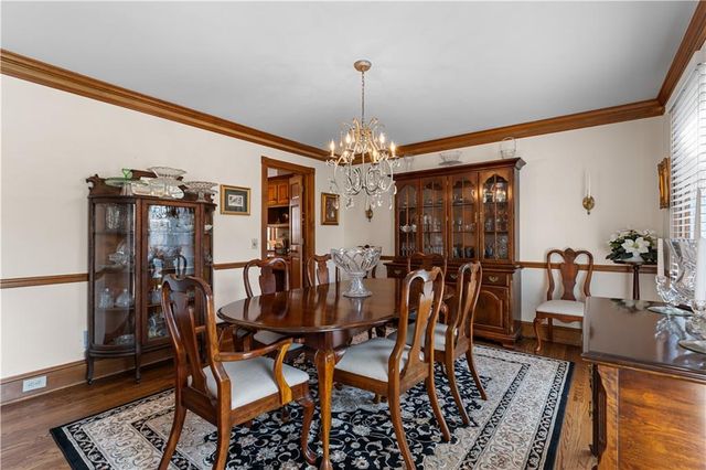 3989 Spalding Glen Drive, Peachtree Corners, GA 30360