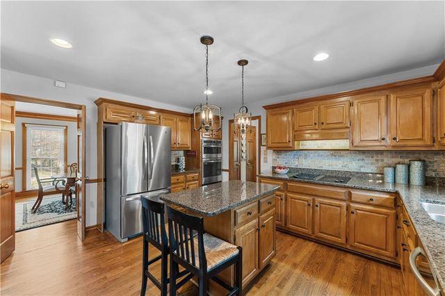 3989 Spalding Glen Drive, Peachtree Corners, GA 30360