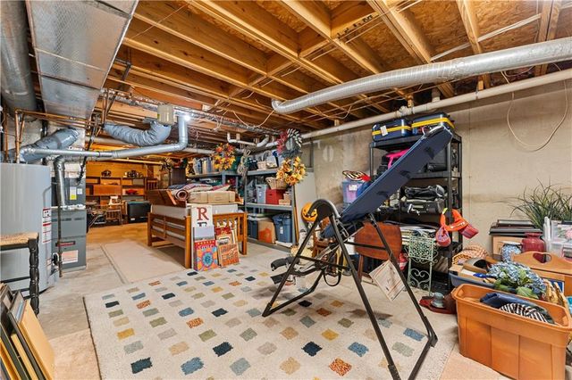 3989 Spalding Glen Drive, Peachtree Corners, GA 30360