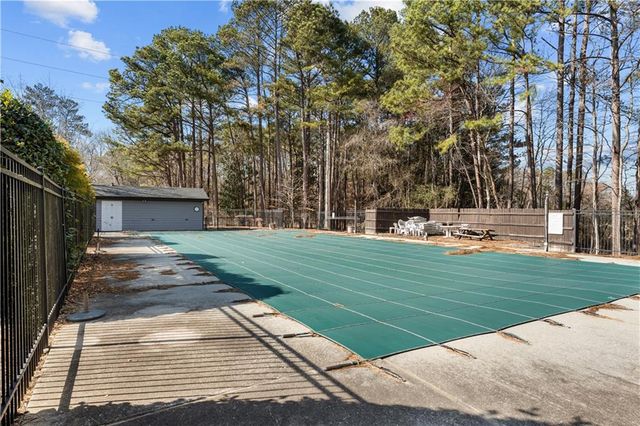 3989 Spalding Glen Drive, Peachtree Corners, GA 30360