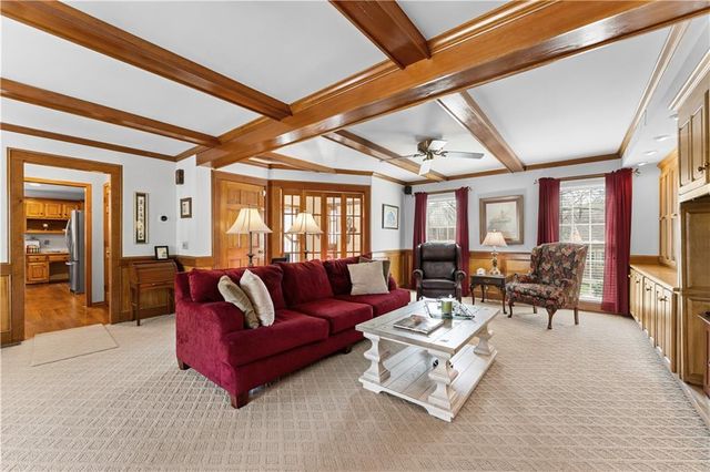 3989 Spalding Glen Drive, Peachtree Corners, GA 30360