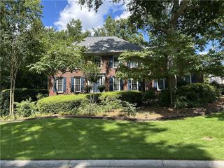 3989 Spalding Glen Drive, Peachtree Corners, GA 30360