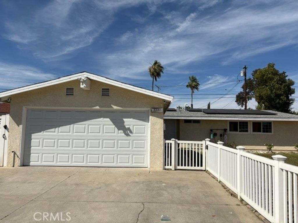 3221 E Janice, Long Beach, CA 90805 — exterior