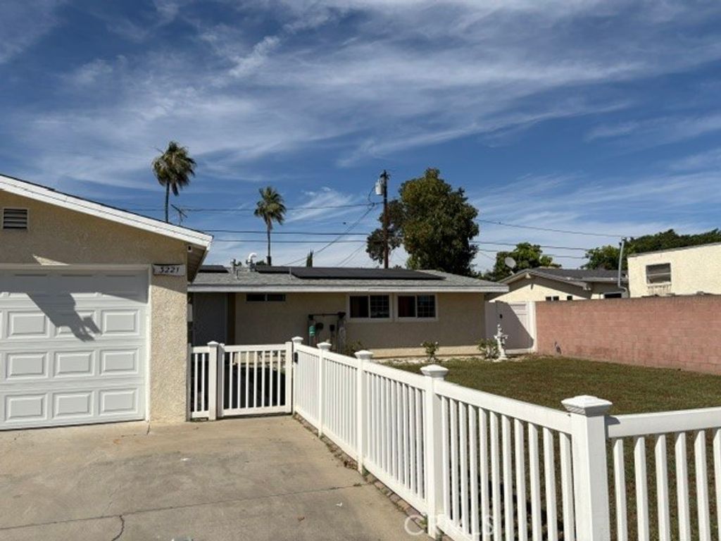 3221 E Janice, Long Beach, CA 90805 — photo 2
