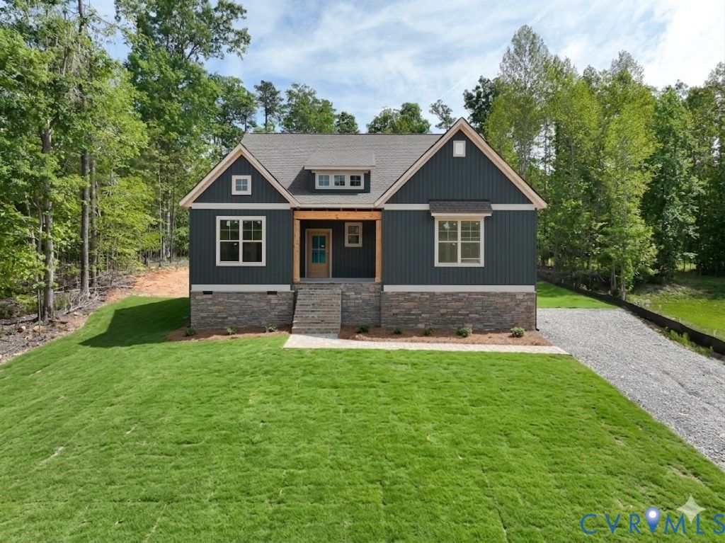 8118 Clancy Ct, Chesterfield, VA 23838
