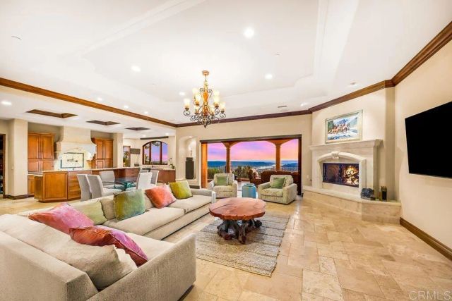 7133 Obelisco Circle, Carlsbad, CA 92009