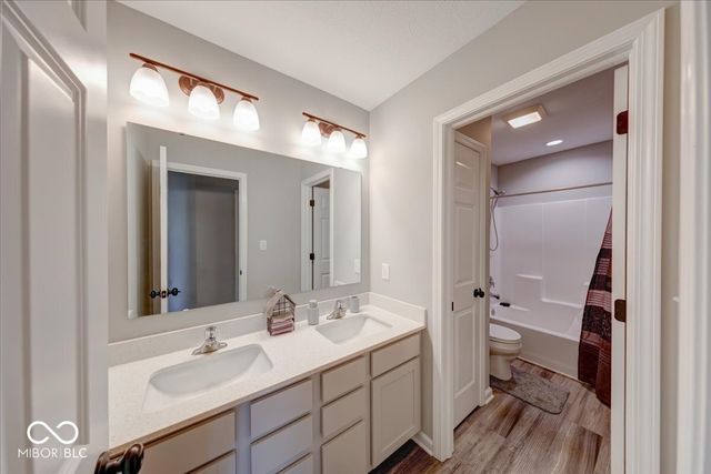 3914 War Admiral Court, Bargersville, IN 46106