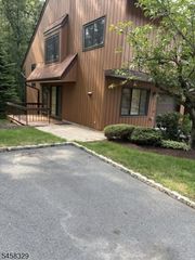 21140 Westview, Wharton Boro, NJ 07885