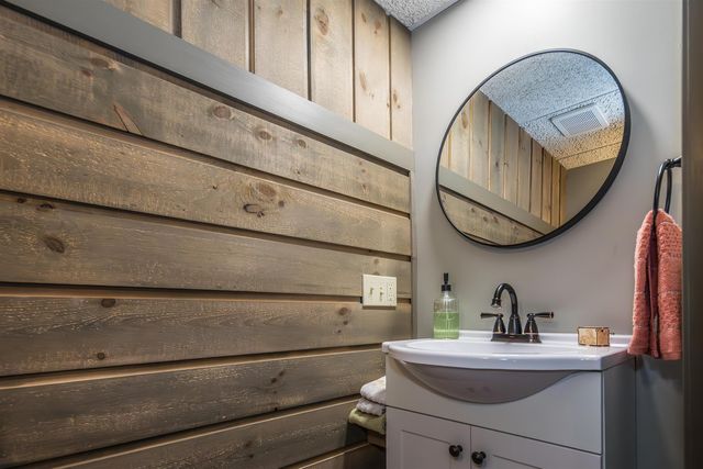 269 Hortonia Road, Hubbardton, VT 05732