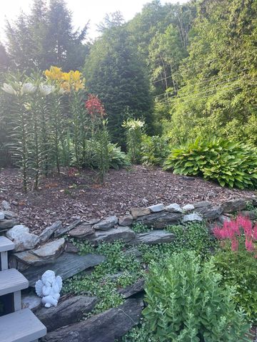 269 Hortonia Road, Hubbardton, VT 05732