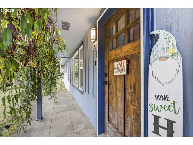 2839 CHURCH St Se, Salem, OR 97302