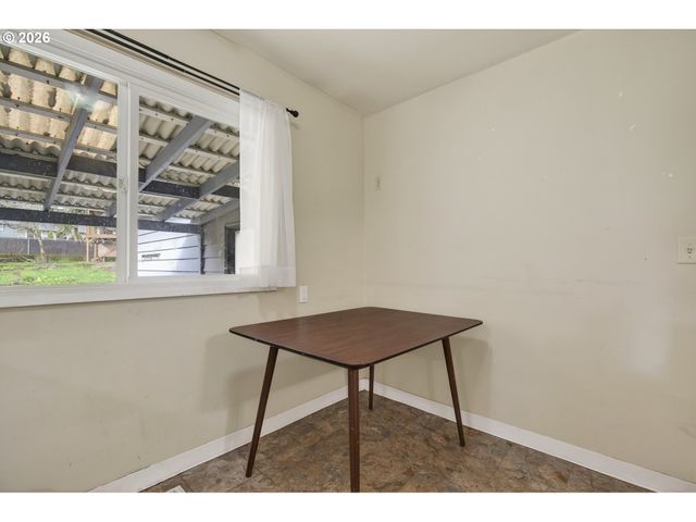 2839 CHURCH St Se, Salem, OR 97302