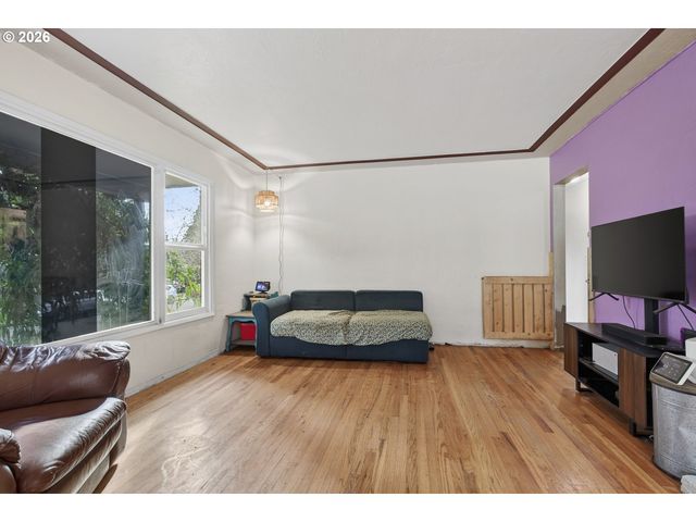 2839 CHURCH St Se, Salem, OR 97302