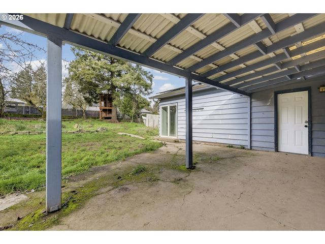 2839 CHURCH St Se, Salem, OR 97302