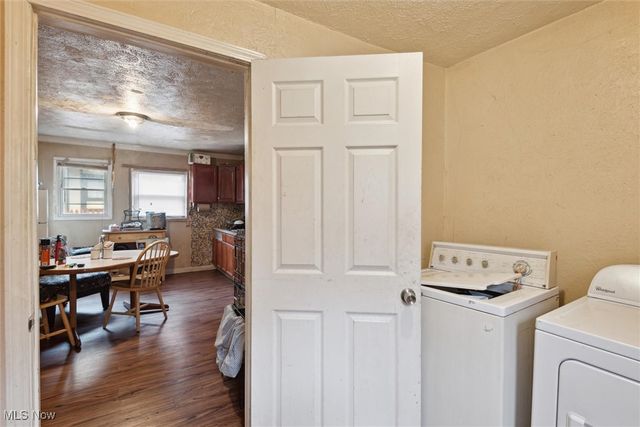 3074 Erin Avenue, Cleveland, OH 44113