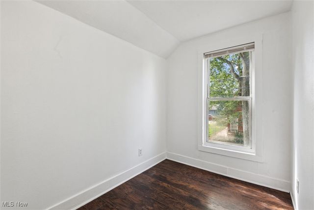 3074 Erin Avenue, Cleveland, OH 44113