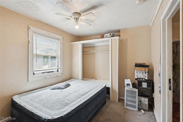 3074 Erin Avenue, Cleveland, OH 44113