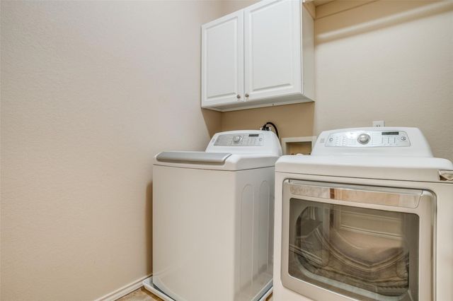 187 Castleridge Drive B, Little Elm, TX 75068