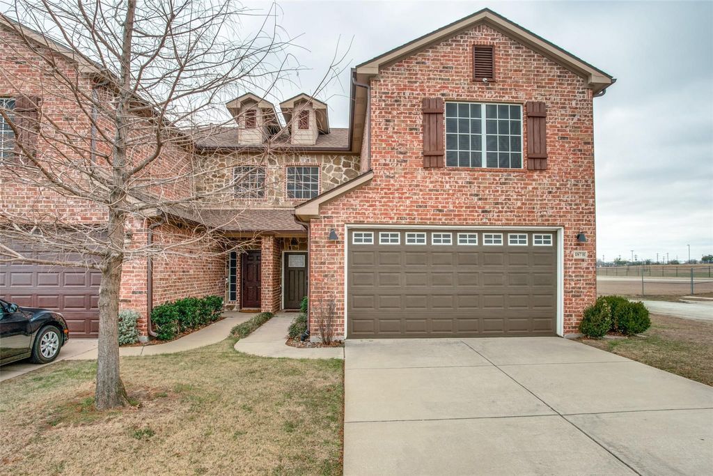 187 Castleridge Drive B, Little Elm, TX 75068