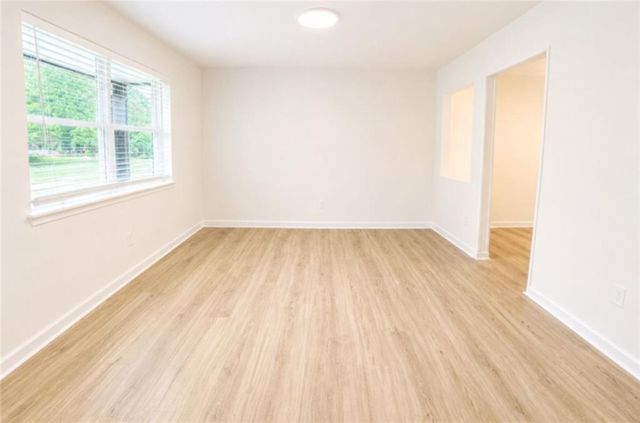 1765 Highpoint Road, Snellville, GA 30078
