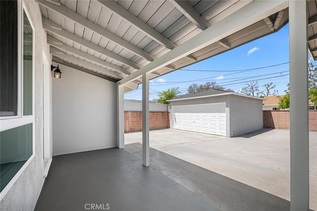 3819 N Studebaker Road, Long Beach, CA 90808