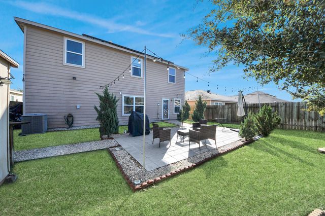 2085 Saras Way, Brookshire, TX 77423