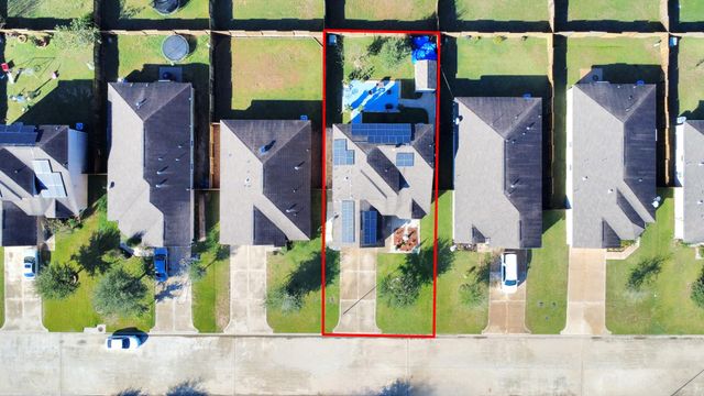 2085 Saras Way, Brookshire, TX 77423