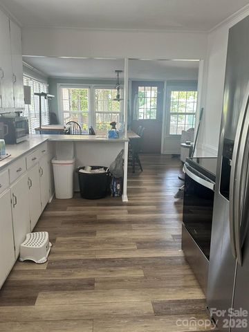 610 Helton Road, Cherryville, NC 28021