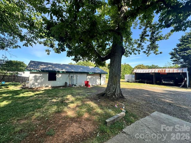 610 Helton Road, Cherryville, NC 28021