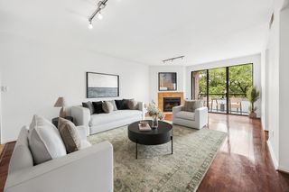 5200 Weslayan Street 208, Houston, TX 77005