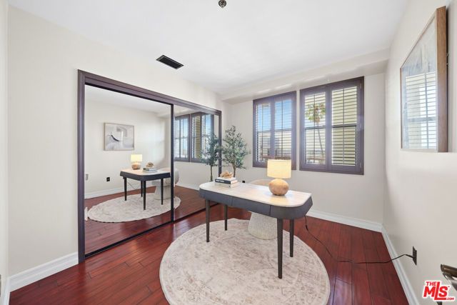 520 S Kingsley Drive PH1, Los Angeles, CA 90020
