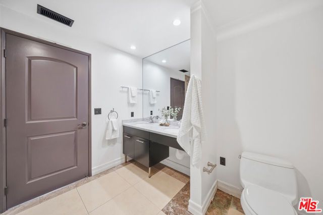 520 S Kingsley Drive PH1, Los Angeles, CA 90020