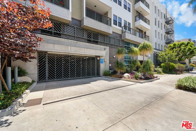 520 S Kingsley Drive PH1, Los Angeles, CA 90020