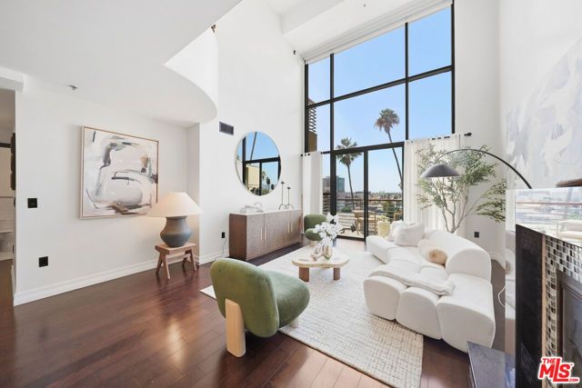 520 S Kingsley Drive PH1, Los Angeles, CA 90020