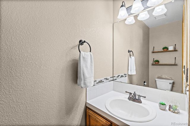 602 Bristlecone Court, Berthoud, CO 80513