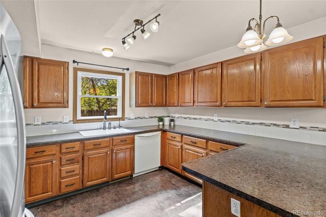 602 Bristlecone Court, Berthoud, CO 80513