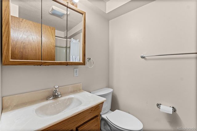 602 Bristlecone Court, Berthoud, CO 80513