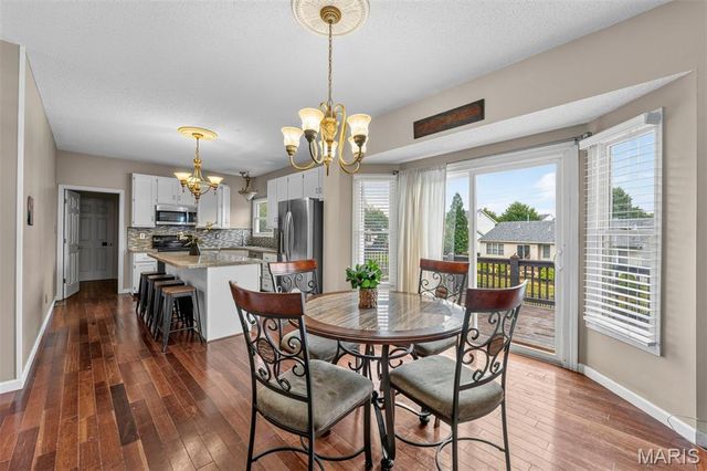 9 Amber Grain Court, Dardenne Prairie, MO 63368