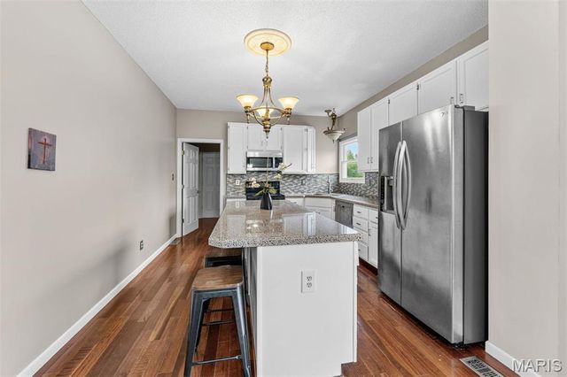 9 Amber Grain Court, Dardenne Prairie, MO 63368