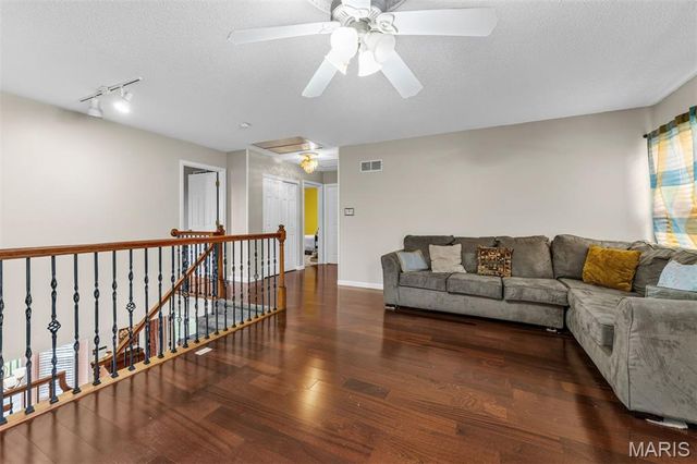 9 Amber Grain Court, Dardenne Prairie, MO 63368