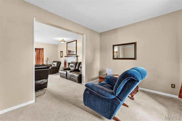 9 Amber Grain Court, Dardenne Prairie, MO 63368