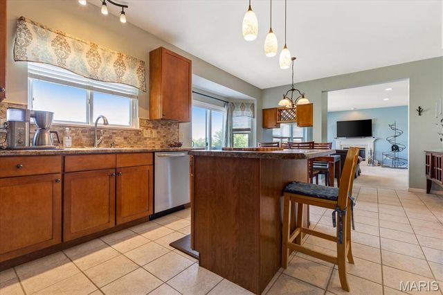 1205 Briarchase Drive, Lake St Louis, MO 63367